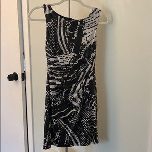 Sleeveless dress